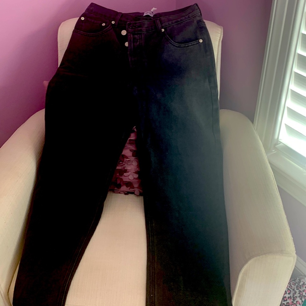 Black over sized Princess Polly jeans. Size 4. Brand new with tags